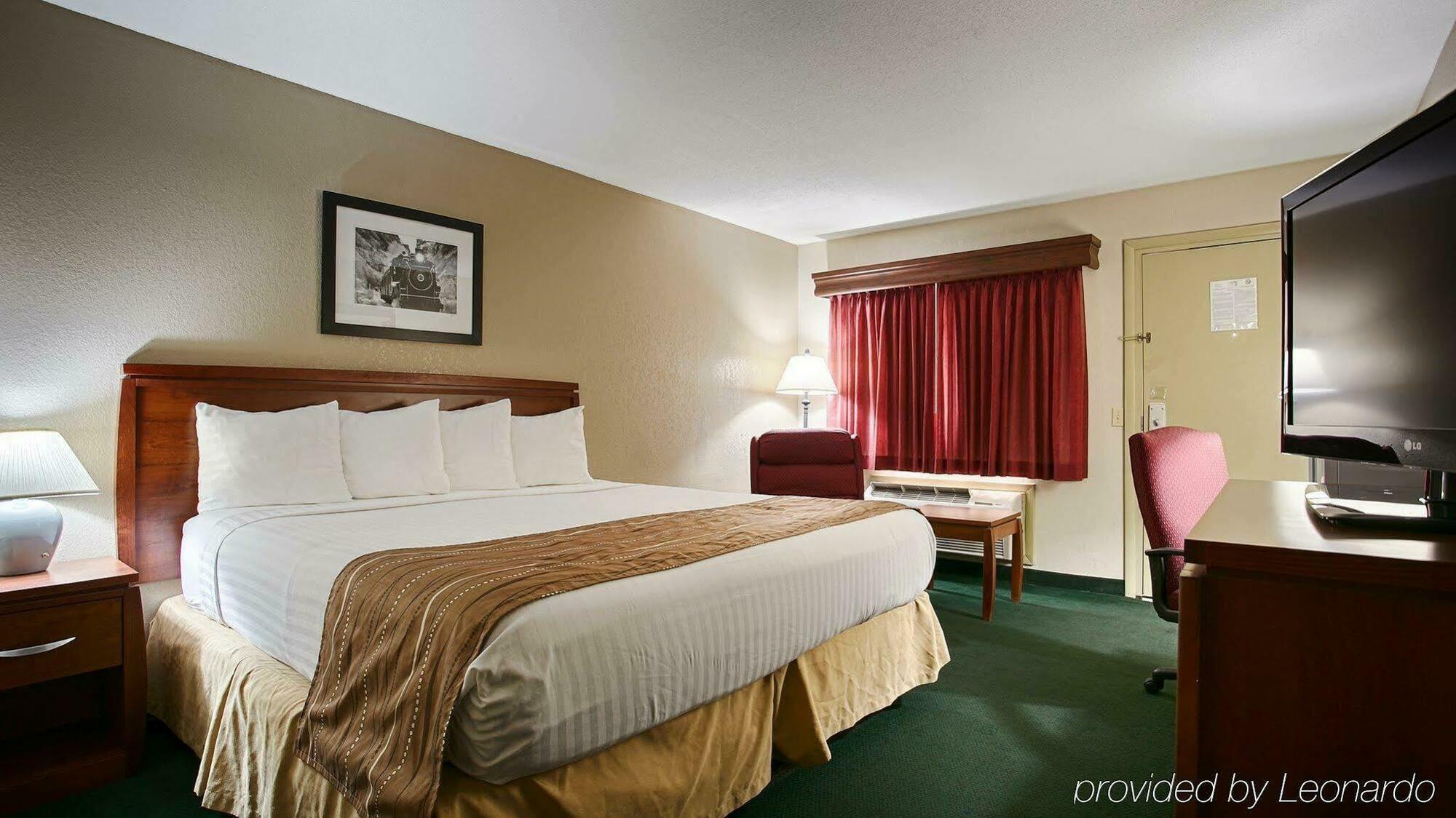 Best Western Hospitality House Emporia Exterior foto